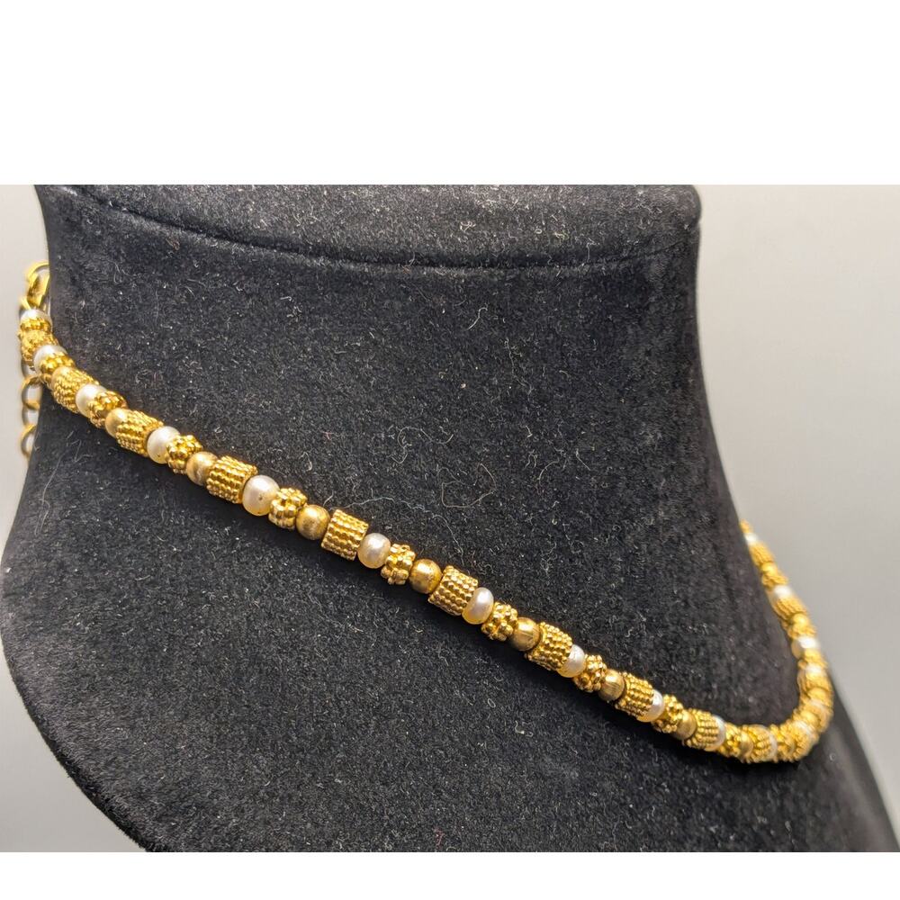 Gold Tone Faux Pearl Beaded Necklace Adjustable Choker 16in - Picture 2 of 8